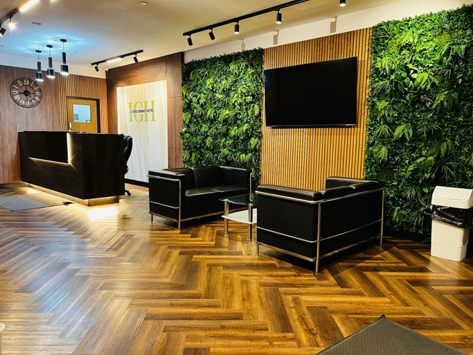 Others 5, ILFORD GRAND HOTEL (Fully Air Conditioned), London