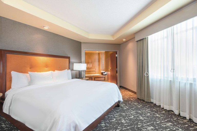 Bedroom 3, Embassy Suites by Hilton St. Louis St. Charles, Saint Charles