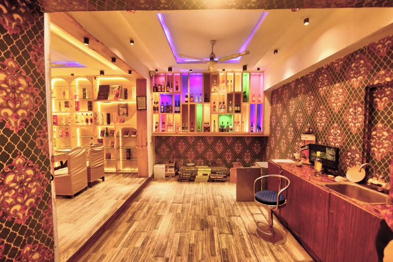 Food & Drinks, Hotel Dev Residency, Sirohi