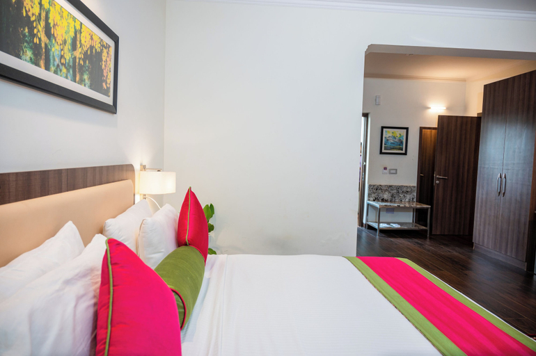 Bedroom 4, La Oasis by Meraden, North Goa