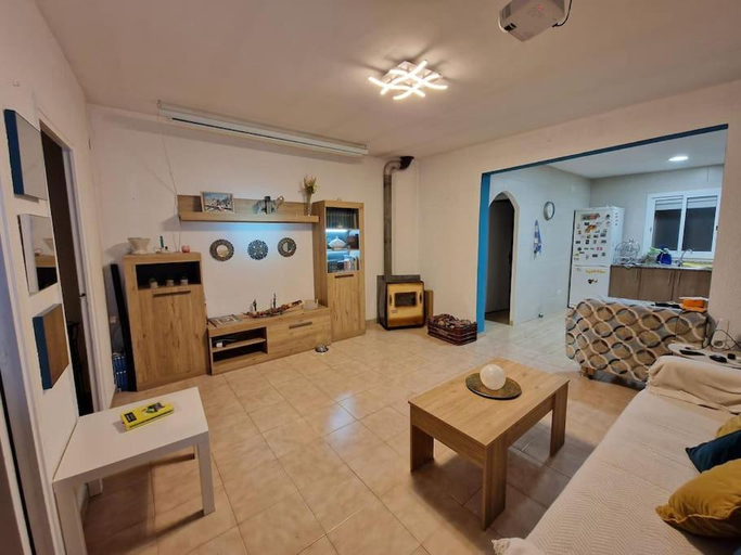 Others 5, Le Petit Paradis Olivella, Barcelona
