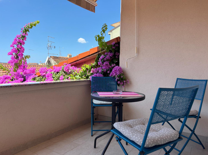 Others 5, Apartmani Bona, Biograd na Moru