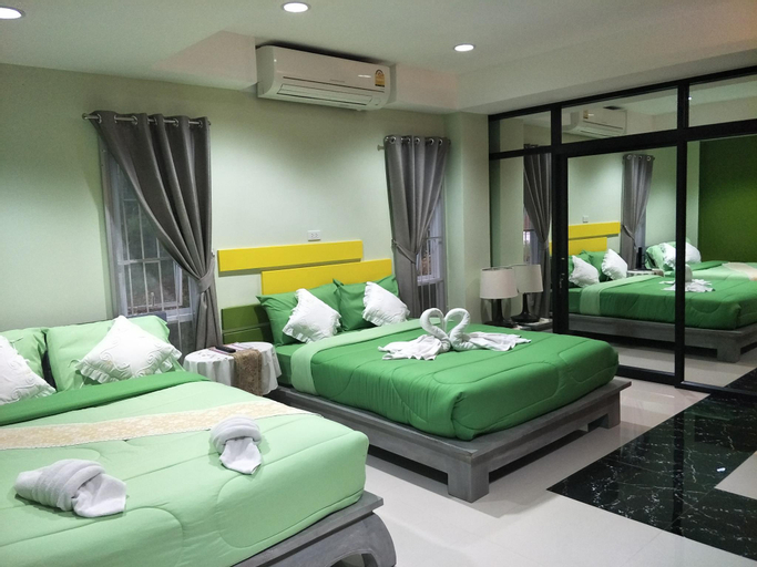 Bedroom 16