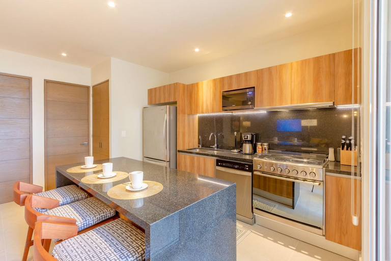 Others 2, Santamar by Tao Beach Condos with Pool & Walk to Ocean, Cozumel