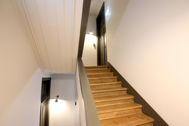 Room 5, Nomad s Downtown Lisbon - 3bdr Charming Memory, Lisbon
