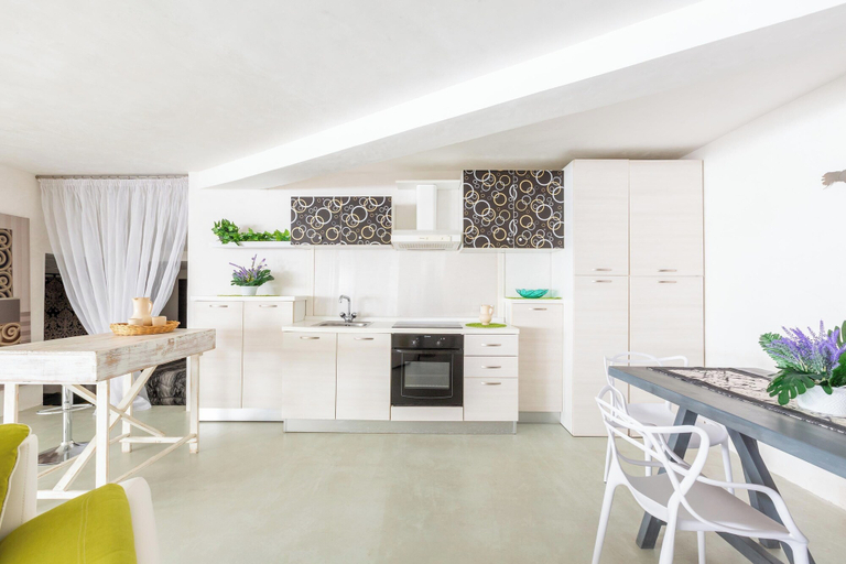 Private kitchen 2, 4123 Dimora Giove by Barbarhouse, Lecce