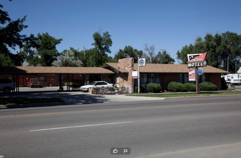 Exterior view 1, Central Motel, Morgan
