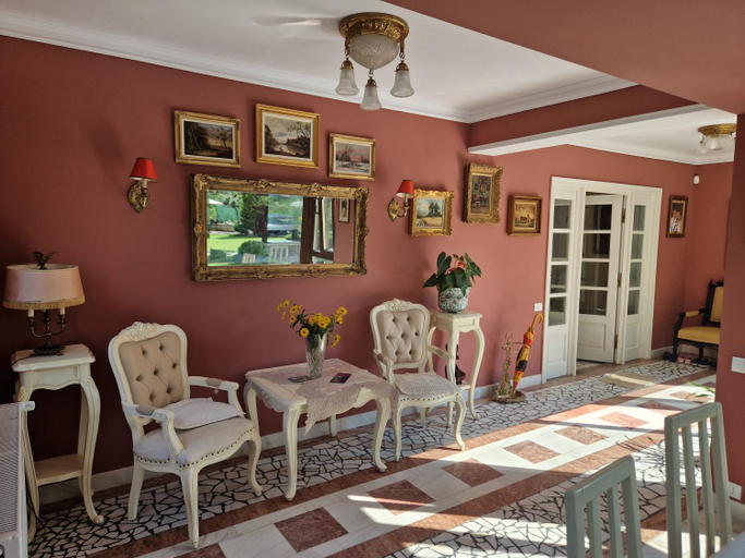 Others 5, CASA IANUS, Breaza De Jos