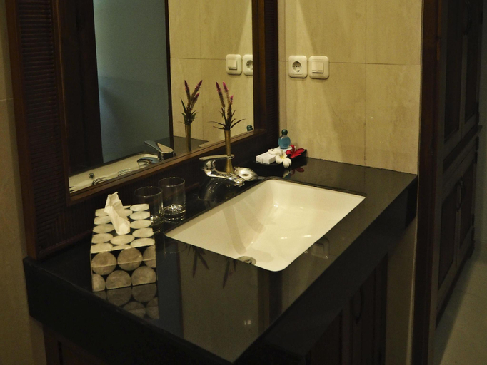 Bathroom 3