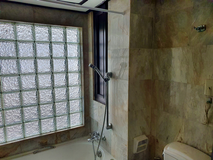 Bathroom 4