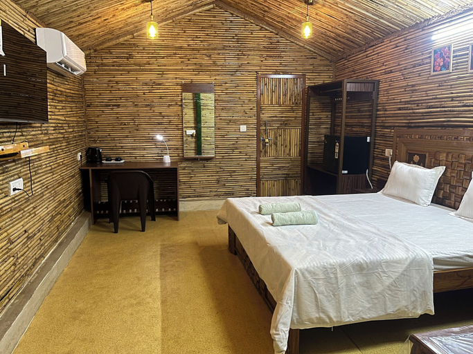 Bedroom 3, Gopika Resort, Mathura