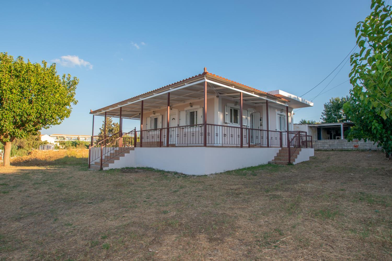Others 2, Shoreline Drive Beach House by "elite", Ionian Islands