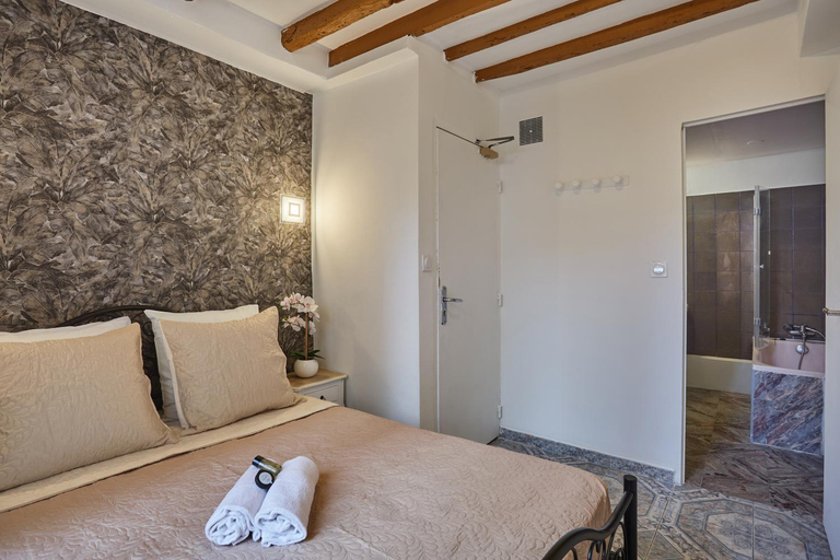 Bedroom 3, Hotel Petit Vix, Paris
