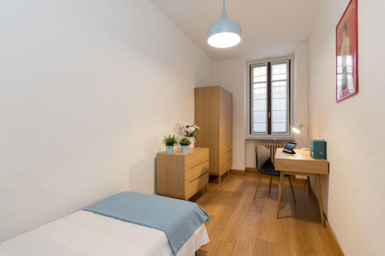Bedroom 3, All Ombra del Grattacielo by Wonderful Italy, Torino