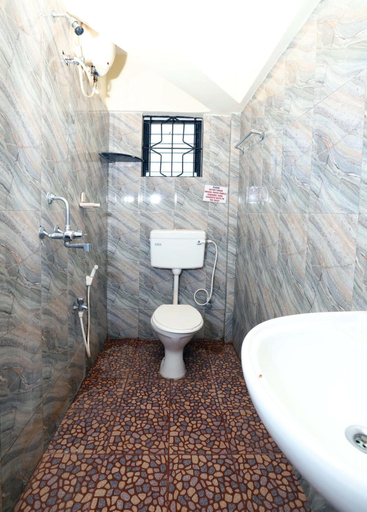 Bathroom 4, Morjim Sunset Hotel, North Goa