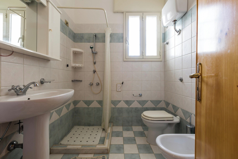 Bathroom 5, 4173 Villetta Ambra by Barbarhouse, Lecce