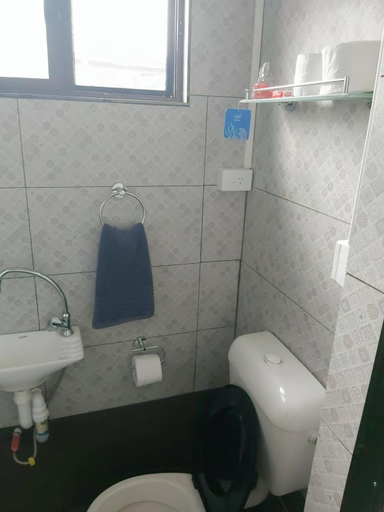 5, Barrett Accommodation Rooms, Rewa