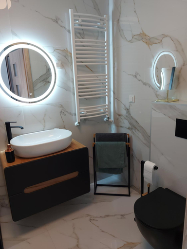 Bathroom 3, Porta Mare Marine, Kamień