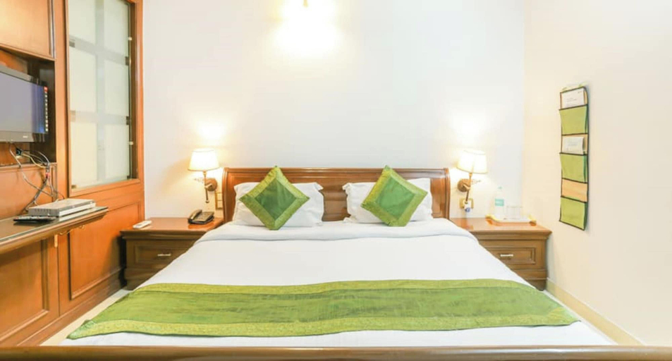 Bedroom 4, Goroomgo Shanta Inn Lucknow, Lucknow