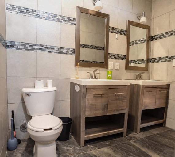 Bathroom 3, Casa Belen - Beautiful Beach View Home on Stone Island, Mazatlán