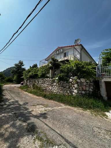 Exterior & Views 1, Guest house Kastratovic