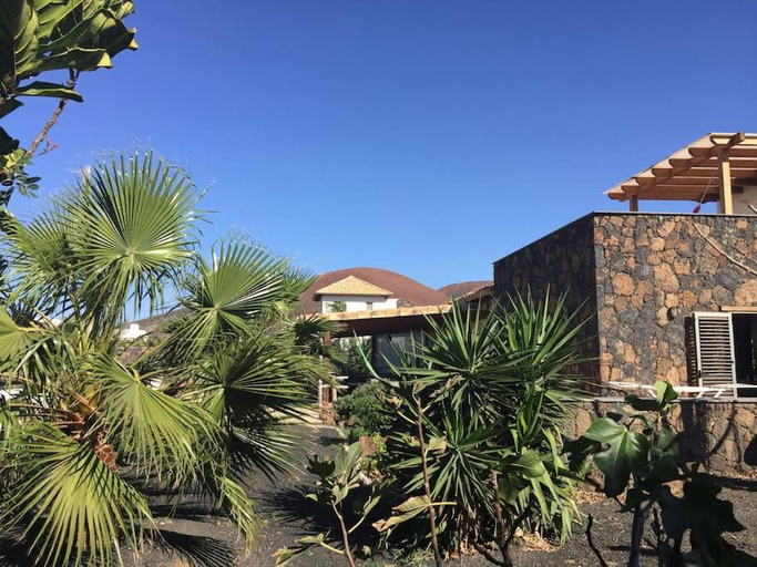 Others 5, Villa Volcano, Las Palmas