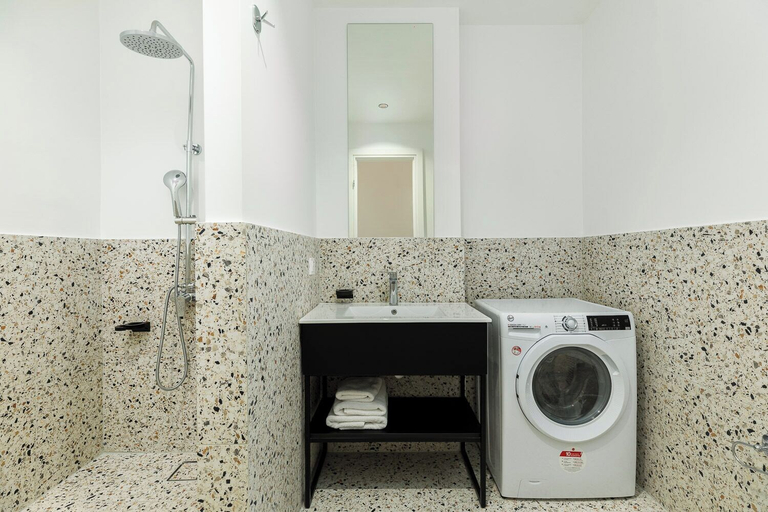 Bathroom 5, Soho Residence by halu!, Central Macedonia