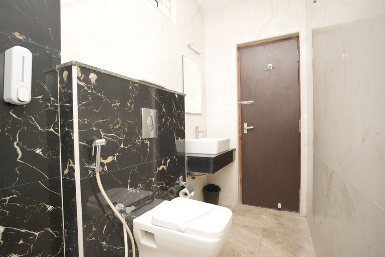 Bathroom, Wonder Stay Hotel by HAH, Bangalore