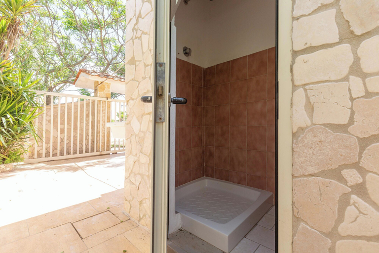 Bathroom 3, 4033 Villetta Stefy by Barbarhouse, Lecce