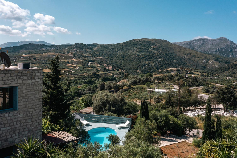 Exterior view 2, Rogalida, Crete