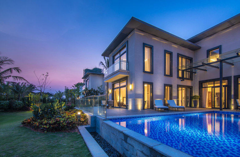 Swimming Pool 6