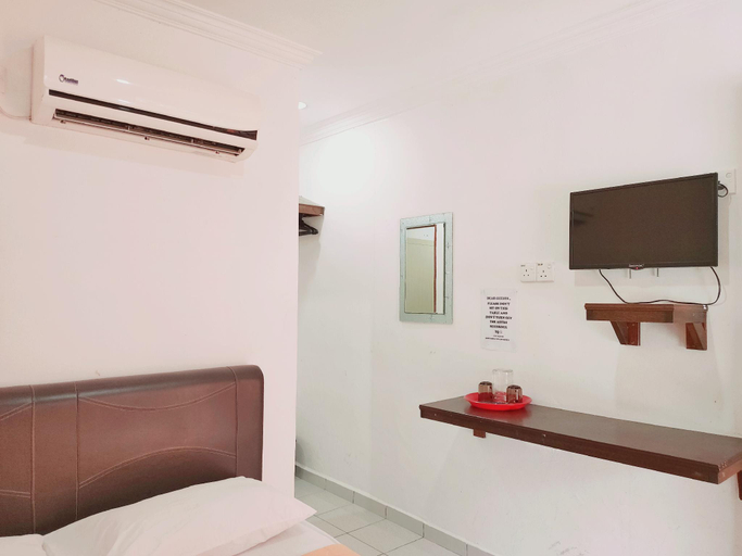 Bedroom 17