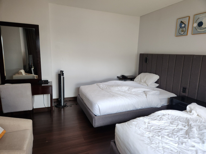 Bedroom 2, Camp john hay forest lodge, Baguio City