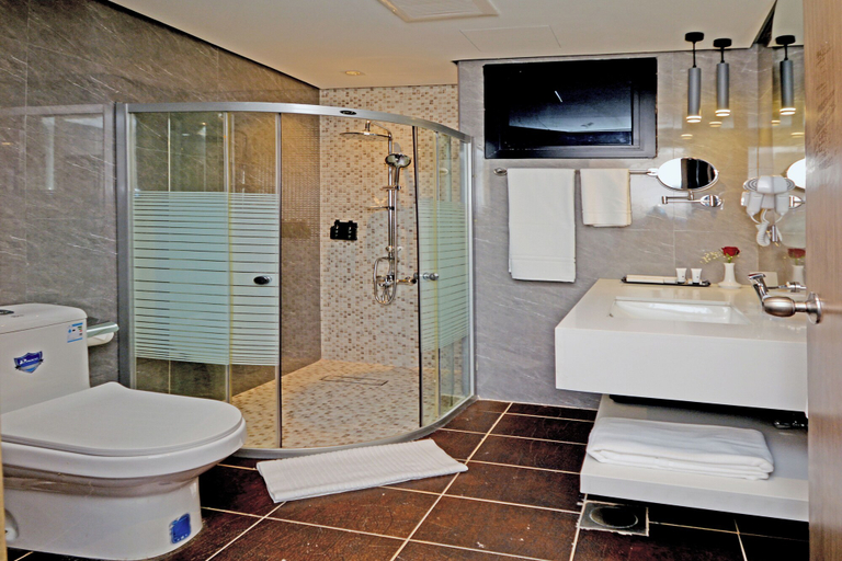Bathroom 5, AW Hotel Riyadh, Riyadh