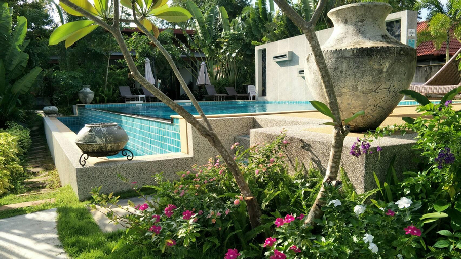Swimming Pool 3