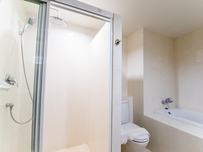 Bathroom 30