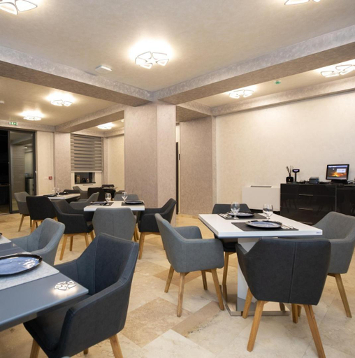 Food & Drinks 5, Hotel Del Ponte, Targoviste