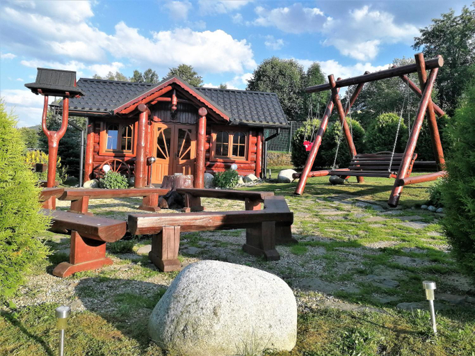 Others 4, Penzion pod Tatrami, Poprad