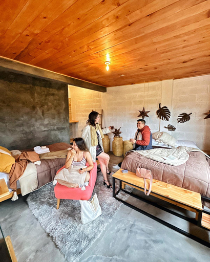 Others 3, Hotel Neutro, San Cristóbal de las Casas