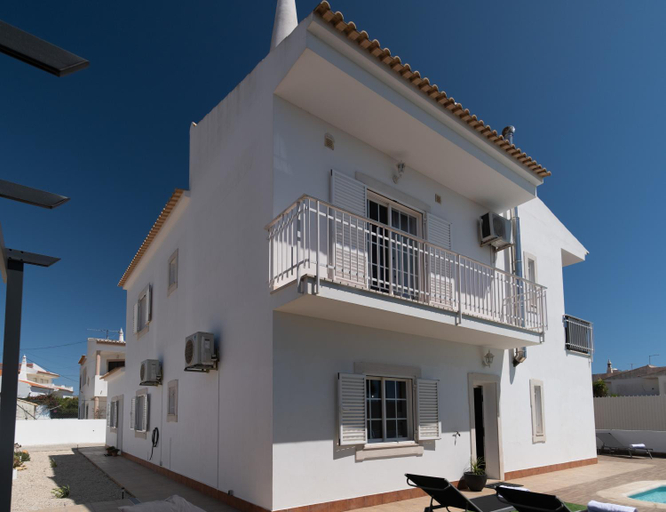 Others 3, Villa Luz Vieira, Albufeira