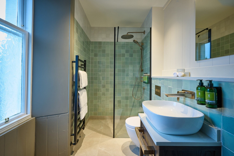 Bathroom 4, The Leddie Hotel, East Lothian