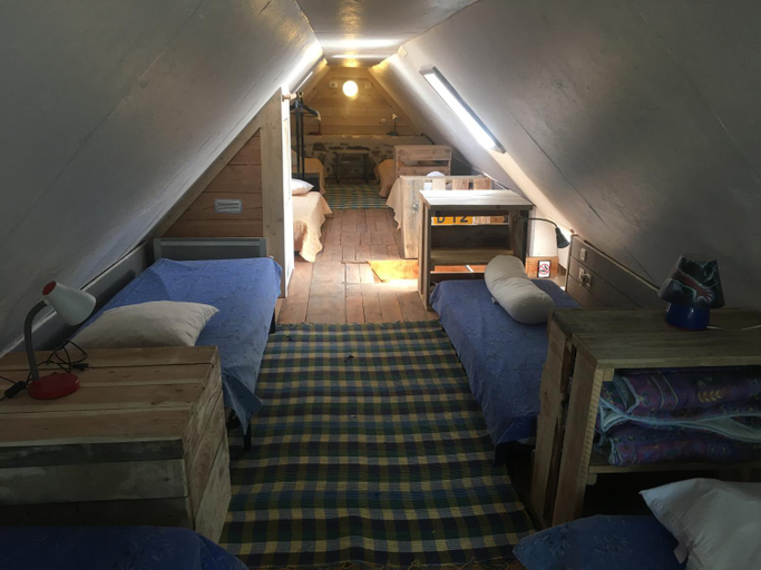 Bedroom, La grange de Maurines, Cantal