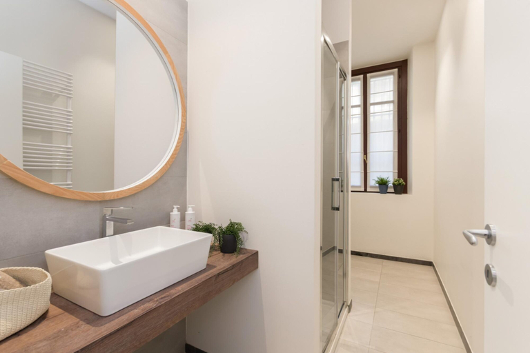 Bathroom 5, All Ombra del Grattacielo by Wonderful Italy, Torino