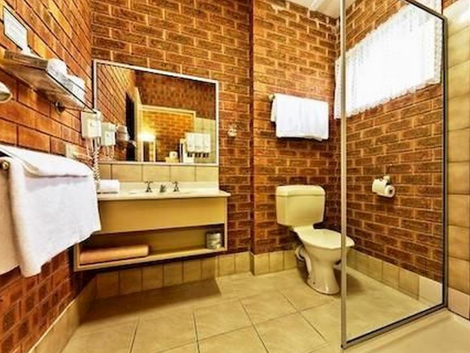 Bathroom 2