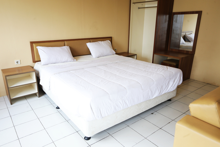 Bedroom 8