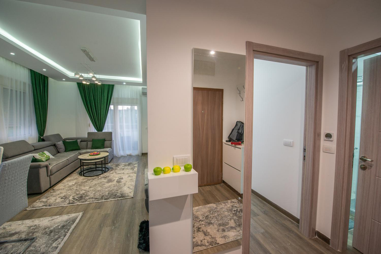Others 3, Apartment Lara
