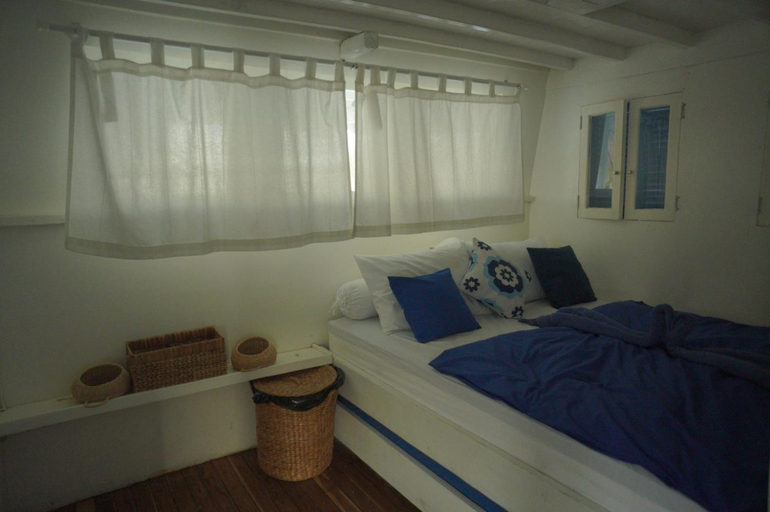 Others 5, Boat Open Trip Komodo 3Days 2 Nigths, West Manggarai