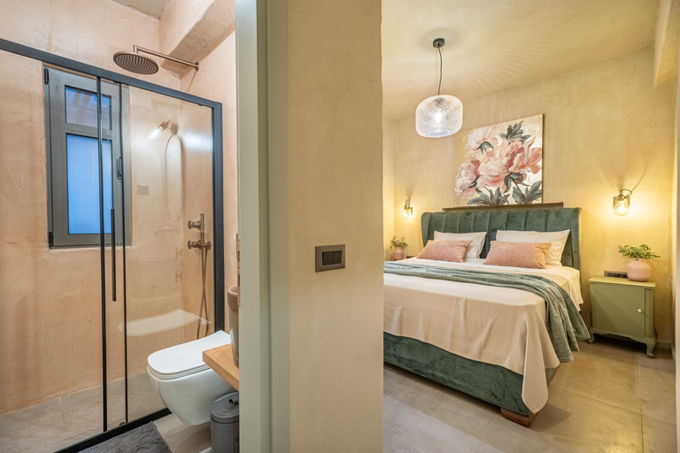 Others 4, Villa Rodamos, Ionian Islands