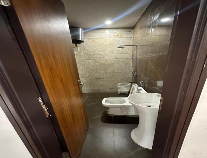 Bathroom, The Heritage Inn, Amritsar