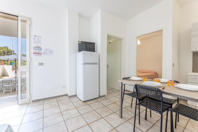 Others 5, Residence Le Torri, Lecce